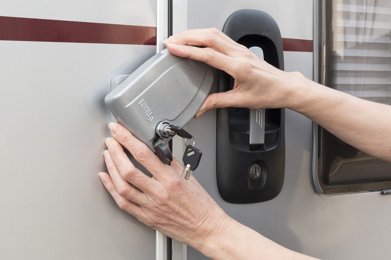 Fiamma Sikkerhetslås Safe Door i gruppen Campingvogn & Bobilt / Lås & Beslag / Sikkerhetslås hos Campmarket (68243)
