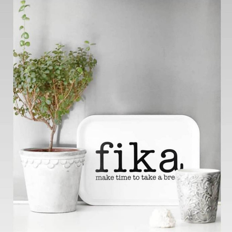 Bricke 27x20 FIKA i gruppen Husholdning & Kjøkken / Servering / Skiver hos Campmarket (73627)