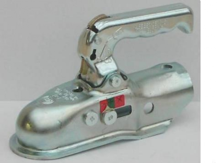 Kulkobling EM 150R Korsvis 1500 Kg i gruppen Campingvogn & Bobilt / Chassis / Flyttehjelp/Koblingshjelp / Kulekoblinger hos Campmarket (64678)