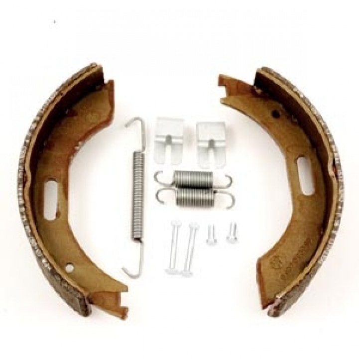 Axelsats BPW 200*50 i gruppen Campingvogn & Bobilt / Chassis / Chassiddetaljer / Bremsebacksatser hos Campmarket (64857)