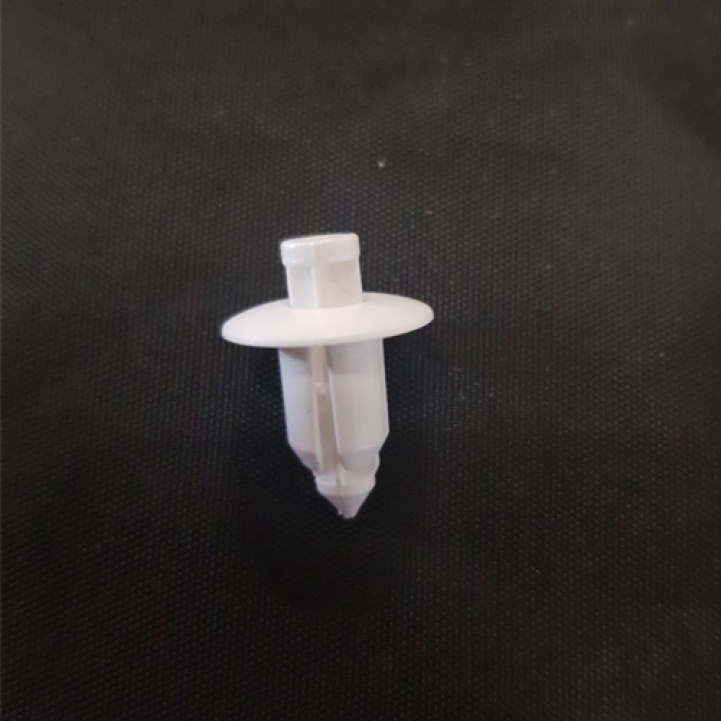 Klemmer for AC-deksel i gruppen Campingvogn & Bobilt / Varme, Kulde & Ventilasjon / AC / Tilbehør Klimaanlegg hos Campmarket (65035)