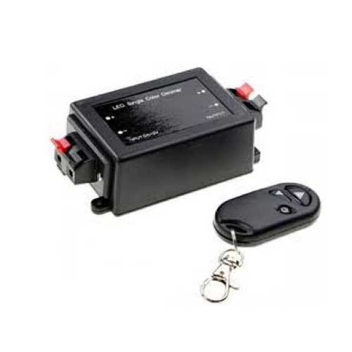 Led dimmer med fjernkontroll i gruppen Campingvogn & Bobilt / Elektronikk / Innvendig belysning / LED-belysning / Led Tilbehør hos Campmarket (65112)