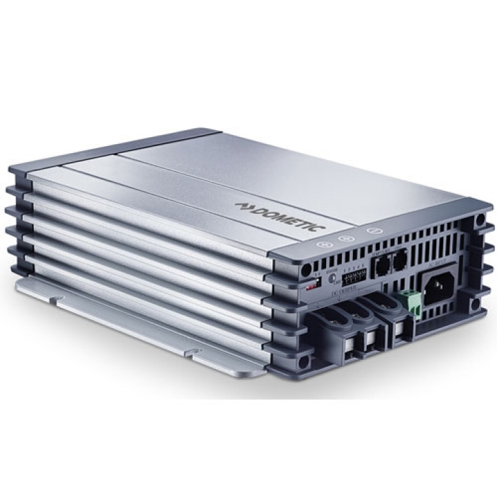 Dometic PerfectCharge MCA 1235 i gruppen Campingvogn & Bobilt / Elektronikk / Batterier & Omformere / Batterilader hos Campmarket (65586)