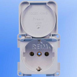 Berker Integro 230V Uttak Grå Med Lokk