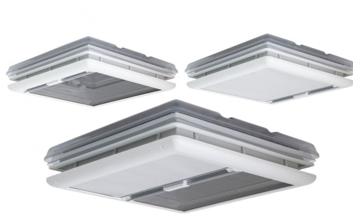 Fiamma Takluke 50x50 Vent Crystal i gruppen Campingvogn & Bobilt / Karosseri / Takluker / Takluker 50*50cm hos Campmarket (66060)