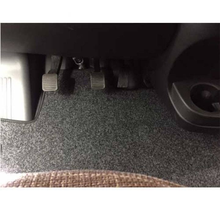 Ford Transit 2015- i gruppen Campingvogn & Bobilt / Tekstilmatter & Overdrag / Kupematter / Ford Transit fra 4/2006 hos Campmarket (67070)