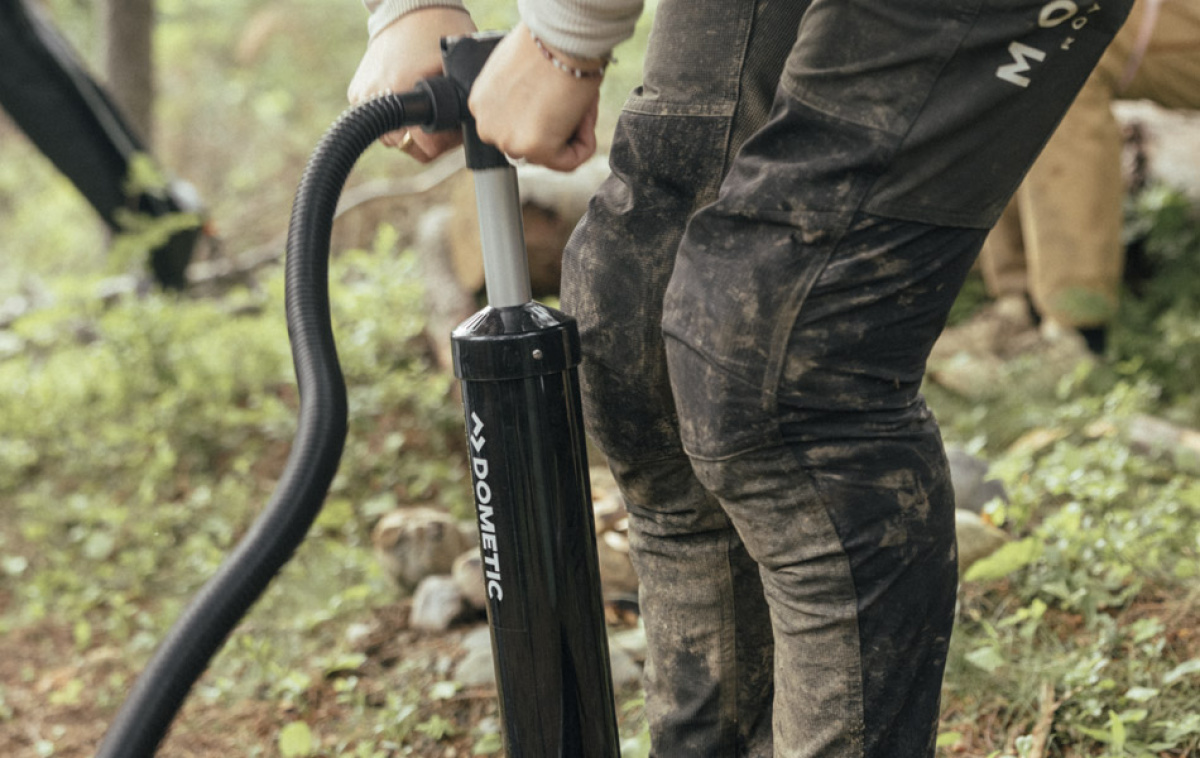 Dometic Luftpumpe Downdraught 2,2 i gruppen Fortelt & Markiser / Tilbehør-Deler / Tilbehør Lufttelt / Dometic Tilbehør Lufttelt hos Campmarket (67905)