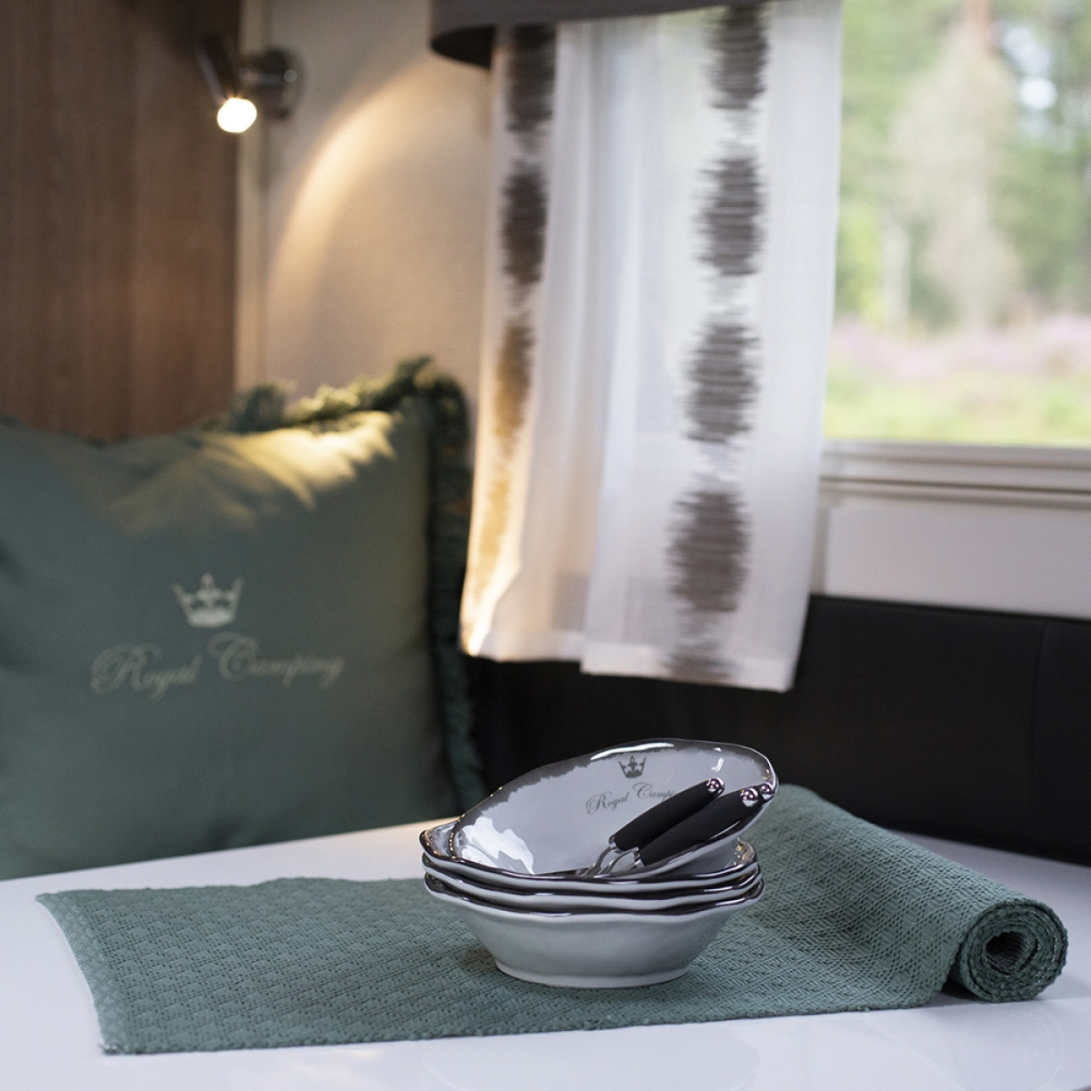 Royal Camping Løper Natur i forskjellige farger i gruppen Hjem & Innredning / Tekstiler / Duker & Bordbrikker hos Campmarket (69040)