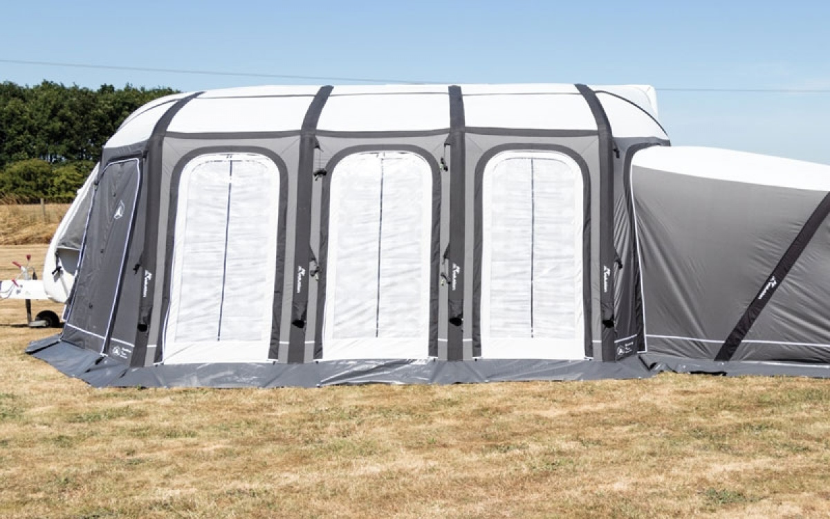 SunnCamp Esteemed Air 250 i gruppen Fortelt & Markiser / Fortelt Campingvogn / Lufttelt Campingvogn / A-måltilpassede Lufttelt Campingvogn hos Campmarket (70396)