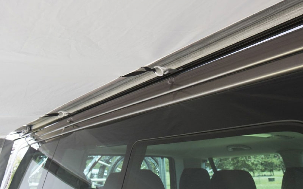 Fiamma Room Van F40 Premium i gruppen Fortelt & Markiser / Markiser / Bobilmarkiser / Fiamma Boxmarkiser / Gavler / Fronter hos Campmarket (71065)