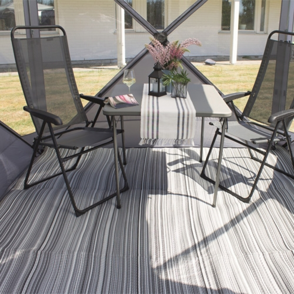 WeCamp Markismatte Stripe 2,5 M Dyp i gruppen Fortelt & Markiser / Forteltmatter / Dyp 2,5m hos Campmarket (71779)