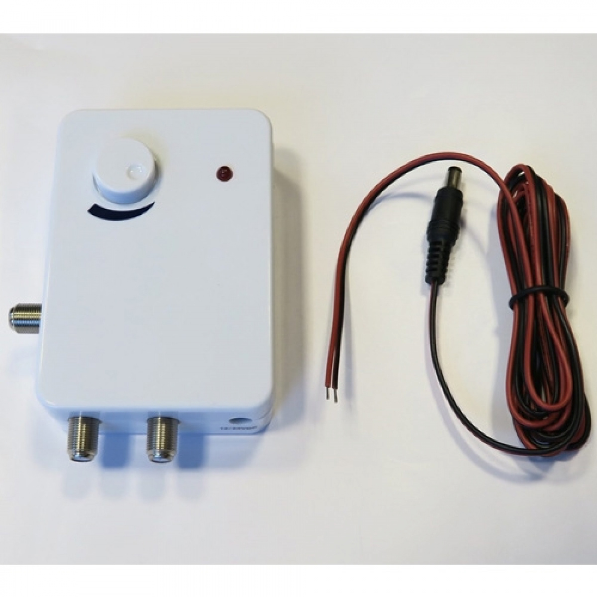 Milenco Tv-Antenne Power 900L i gruppen Campingvogn & Bobilt / Elektronikk / TV, Bilde & Lyd / TV / Tv-antennar hos Campmarket (71810)