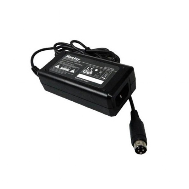 Nettdel 12V / 230V. i gruppen Campingvogn & Bobilt / Elektronikk / Tilkoblingskabler hos Campmarket (72509)