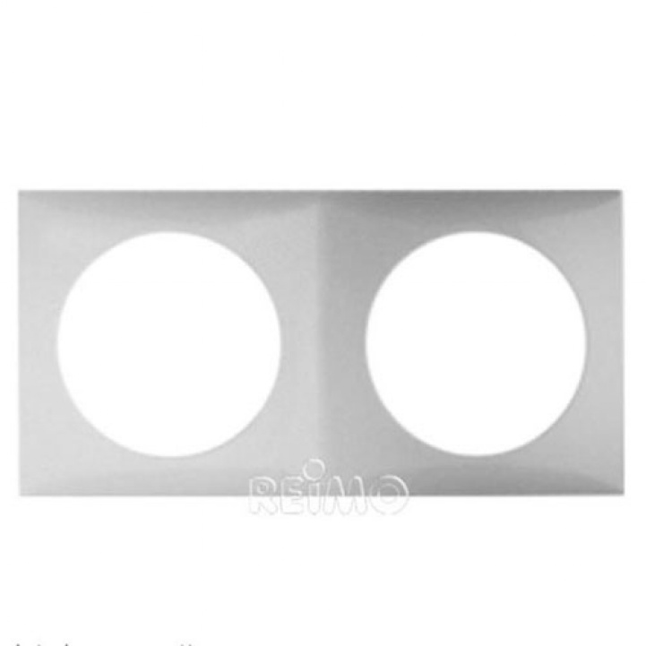 Dobbelt ramme Berker Krom i gruppen Campingvogn & Bobilt / Elektronikk / Strømbryter & In/Utgang / Rammer hos Campmarket (72986)