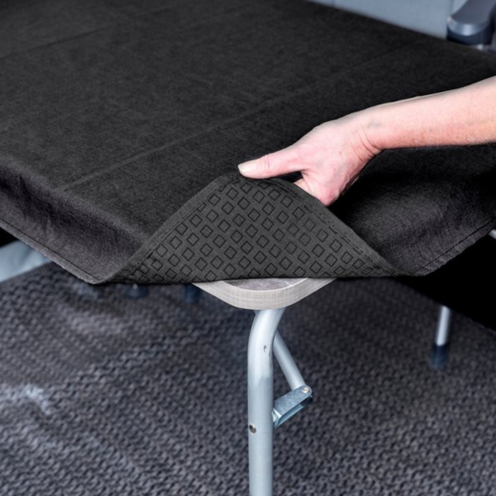 Isabella Duk 160 x 120 cm. i gruppen Hjem & Innredning / Tekstiler / Duker & Bordbrikker hos Campmarket (73792)