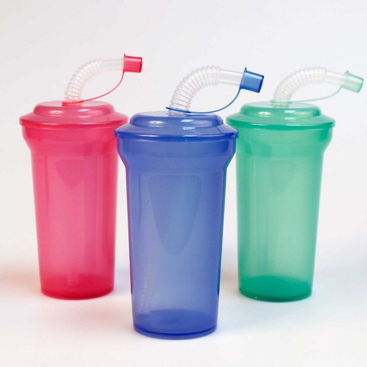 Kopp med sugerør i gruppen Husholdning & Kjøkken / Glass & Krus / Kopper og kaffekopper hos Campmarket (75160)