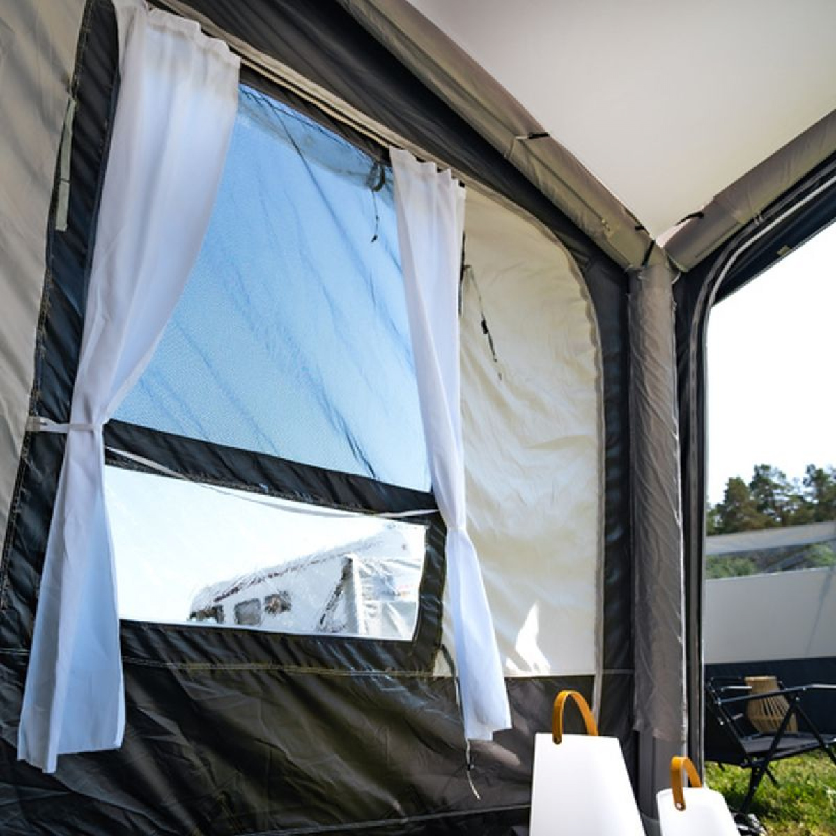 Wera Bohus Air 330 i gruppen Fortelt & Markiser / Fortelt Campingvogn / Lufttelt Campingvogn / Alle Oppblåsbare Telt Campingvogn hos Campmarket (75410)