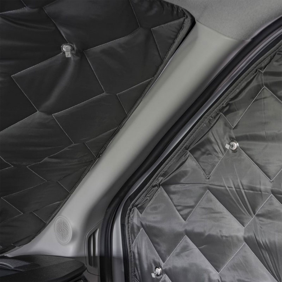 Campout Isolermatte For Ford Transit fra 2000 - 2014 i gruppen Campingvogn & Bobilt / Tekstilmatter & Overdrag / Isoleringsmatter / Isolasjonsmatter halvintegrerte bobiler / Ford Transit 2007- hos Campmarket (76649)