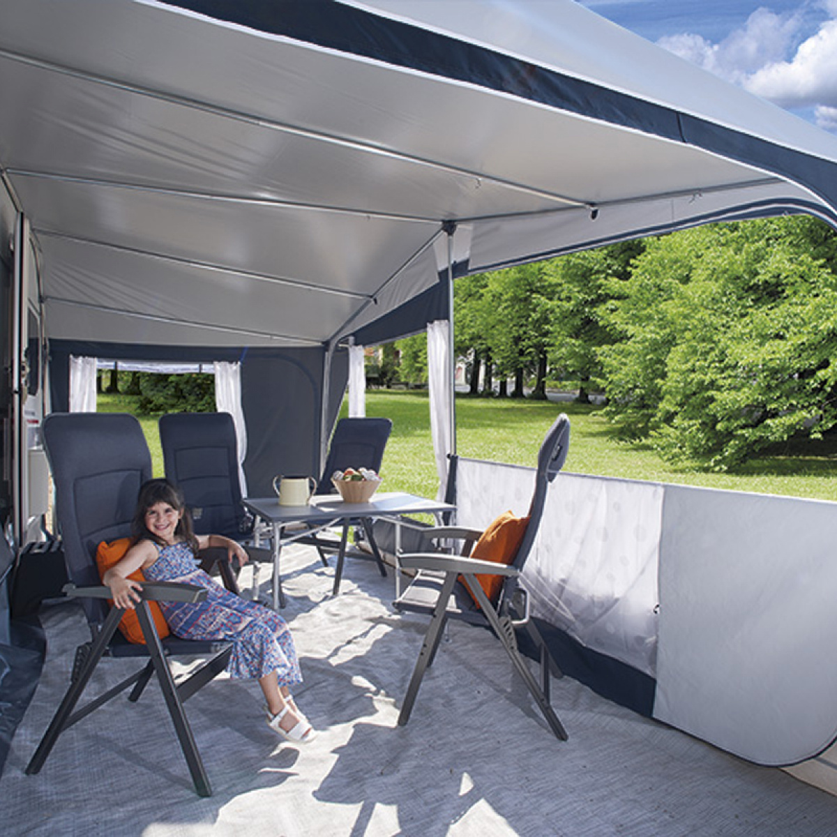 Inaca Sintra 250 i gruppen Fortelt & Markiser / Fortelt Campingvogn / A-måttstelt / Dyp 2,5m hos Campmarket (77861)