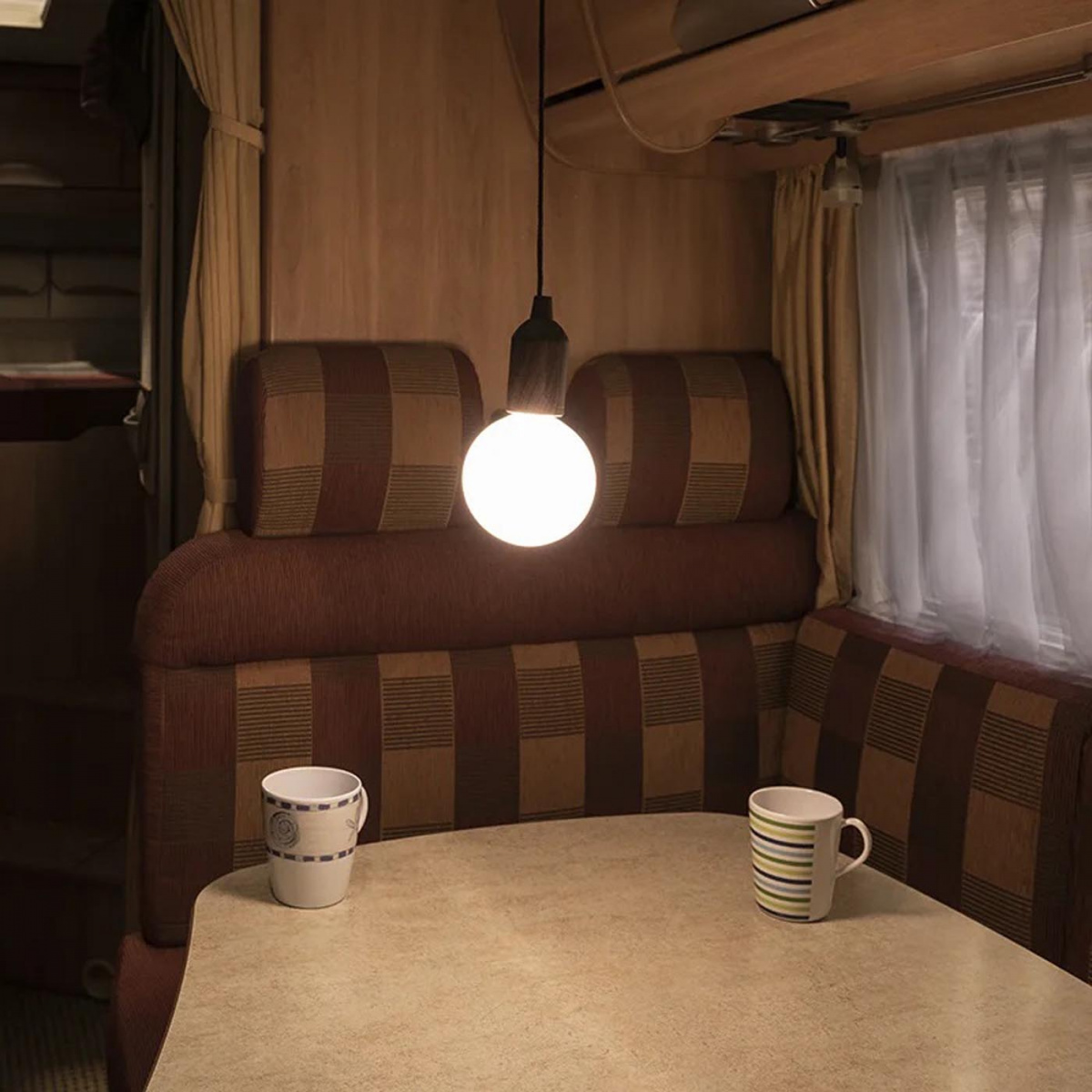 ProPlus ProPlus Campinglampe Hengende Retro Tre i gruppen Hjem & Innredning / Belysning & Lykter hos Campmarket (78409)