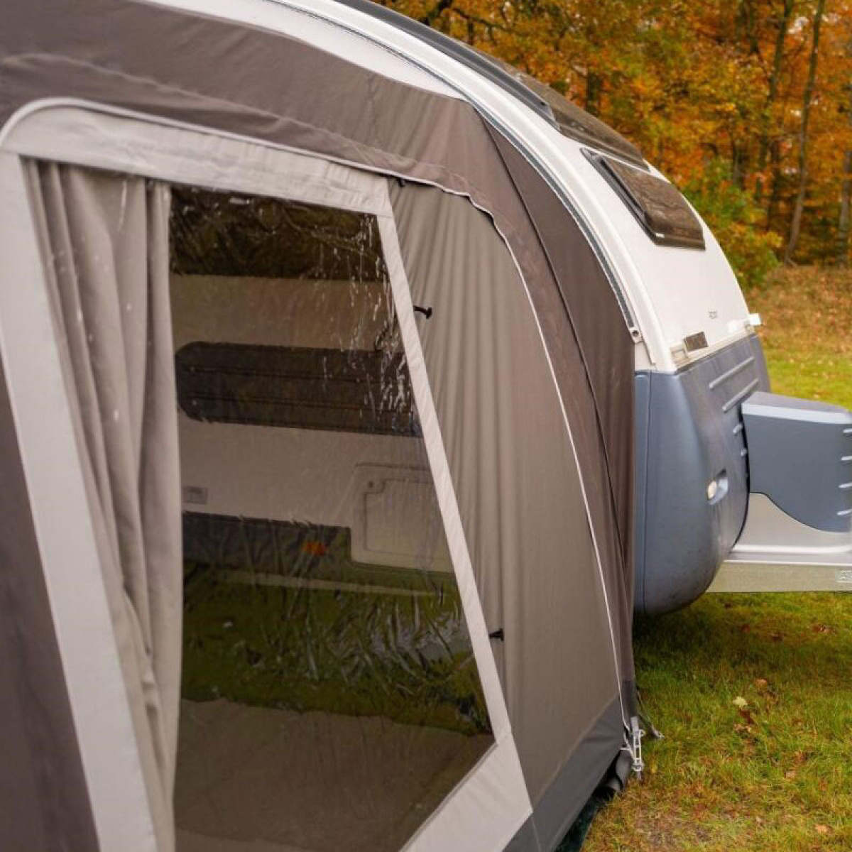 Telt Lufttelt Adria Action 361/391 i gruppen Fortelt & Markiser / Fortelt Campingvogn / Lufttelt Campingvogn / Telt Lufttelt Campingvogn hos Campmarket (78952)