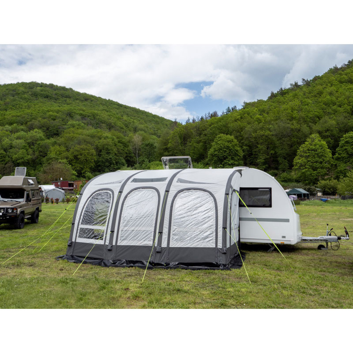 ReimoTent Tavira Air i gruppen Fortelt & Markiser / Fortelt Campingvogn / Lufttelt Campingvogn / Reimo Lufttelt Campingvogn hos Campmarket (79151)
