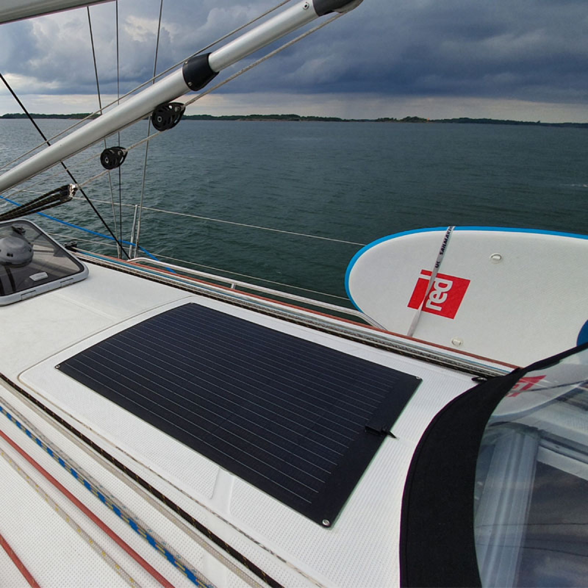 Sunwind Fleksibel Solpanel Gotland 35w i gruppen Campingvogn & Bobilt / Elektronikk / Solpaneler hos Campmarket (79327)