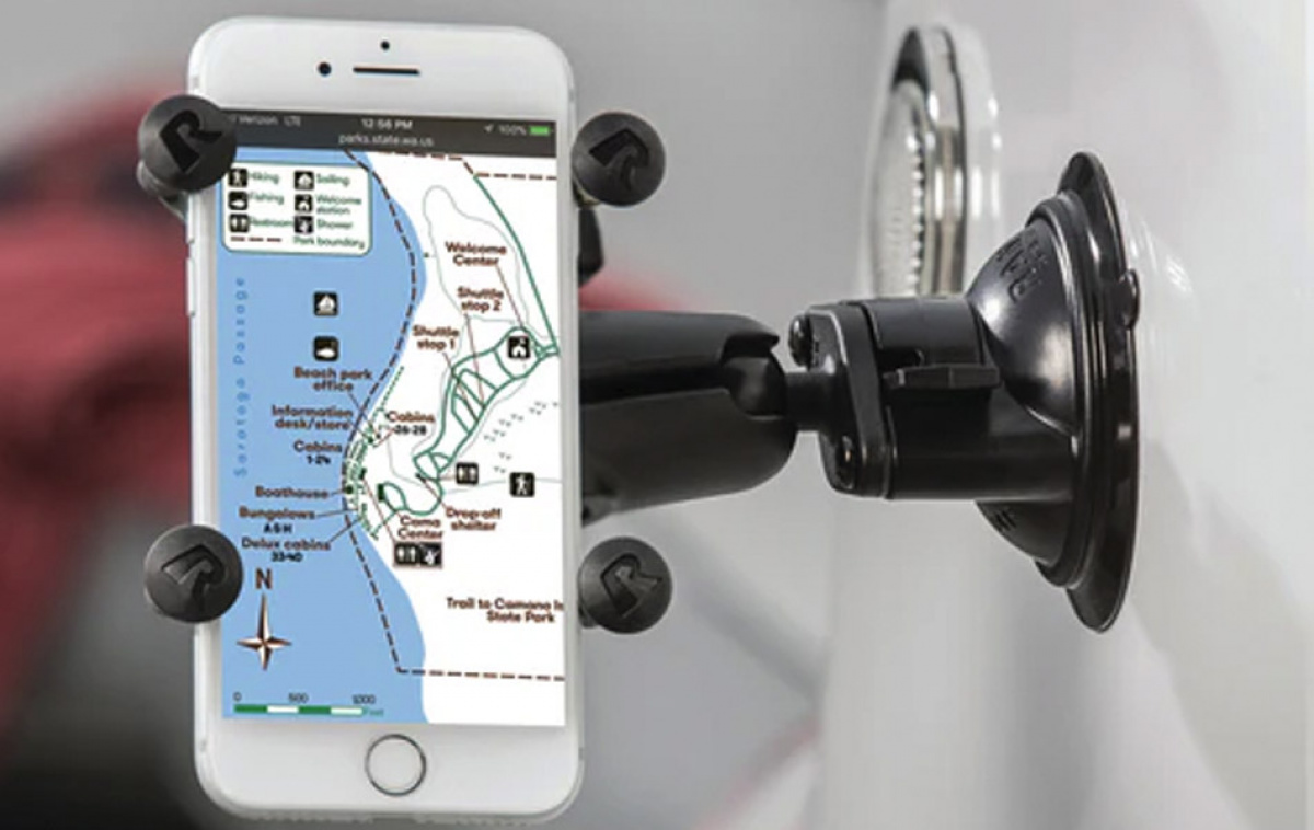 RAM Mounts X-Grip Telefonholder med Sugekopp Medium i gruppen Annet / Tilbehør til telefon og nettbrett hos Campmarket (80215)