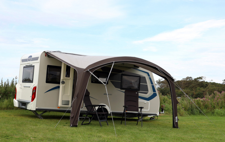 Telta Sky Link 400 i gruppen Fortelt & Markiser / Markiser / Campingvognmarkiser / Luftmarkise hos Campmarket (80275)