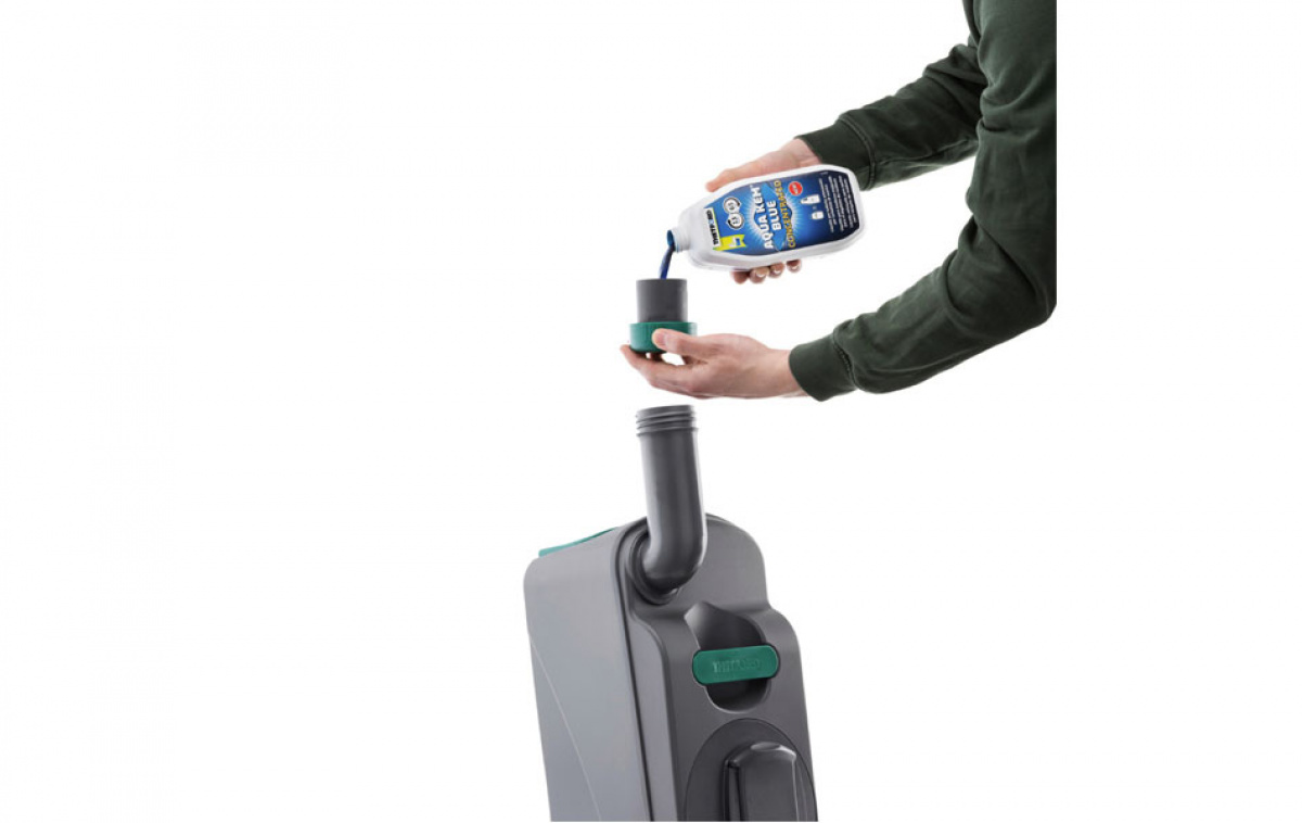 Aqua Kem Eucalyptus Konsentrat 780 ml i gruppen Vann & Sanitær / Kjemi & Tilbehør / Toalett/Tank-rengjøring & Tilbehør hos Campmarket (80842)