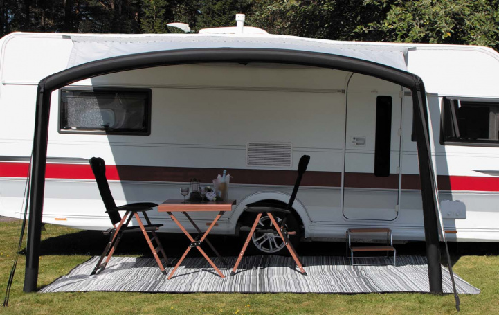 GoCamp Påsmarkis Luft 4m i gruppen Fortelt & Markiser / Markiser / Campingvognmarkiser / Luftmarkise hos Campmarket (80845)