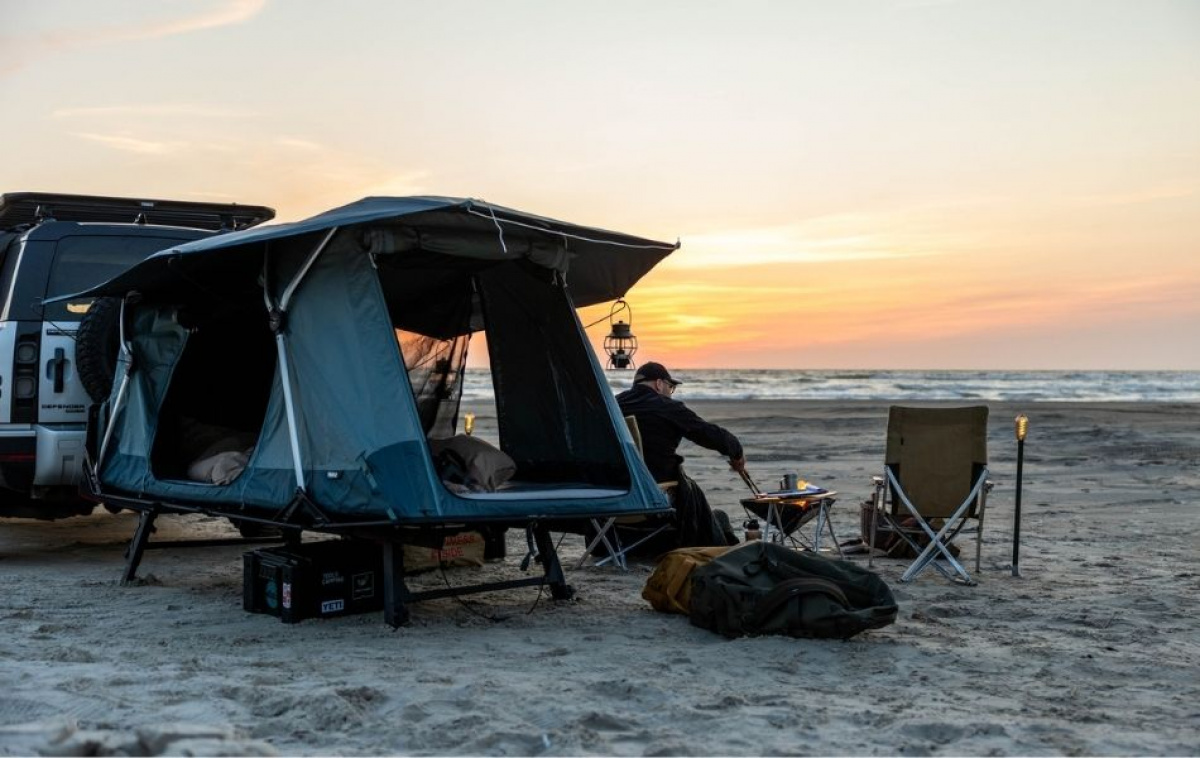 Thule Outset Hengerfestemontert Biltelt i gruppen Fortelt & Markiser / Øvrige Telt & Campingtelt hos Campmarket (82893)