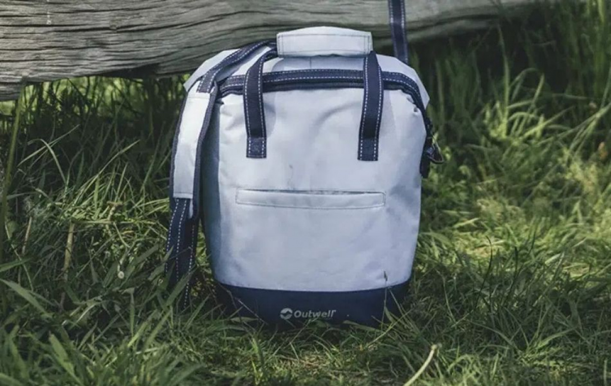 Outwell Kjølebag Sanderling 20 L i gruppen Husholdning & Kjøkken / Kjøkkenutstyr / Kjølevesker & Kjøleelementer hos Campmarket (83163)