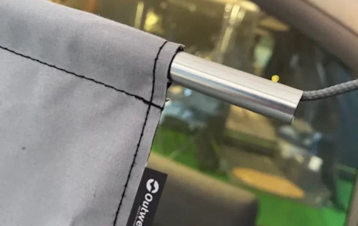 Outwell Projektorduk i gruppen Campingvogn & Bobilt / Elektronikk / TV, Bilde & Lyd / Projektorer hos Campmarket (83190)