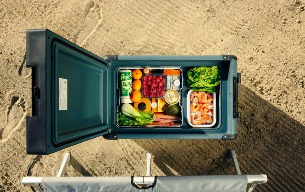 Dometic Kompressor-kjøleboks CFX2 37L i gruppen Campingvogn & Bobilt / Varme, Kulde & Ventilasjon / Kjøleskap & Kjølebokser / Kjølebokser hos Campmarket (83787)