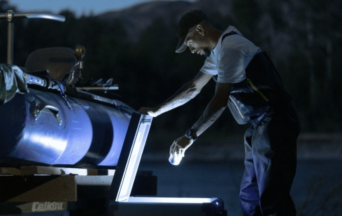 Dometic Kompressor-kjøleboks CFX2 45L i gruppen Campingvogn & Bobilt / Varme, Kulde & Ventilasjon / Kjøleskap & Kjølebokser / Kjølebokser hos Campmarket (83788)