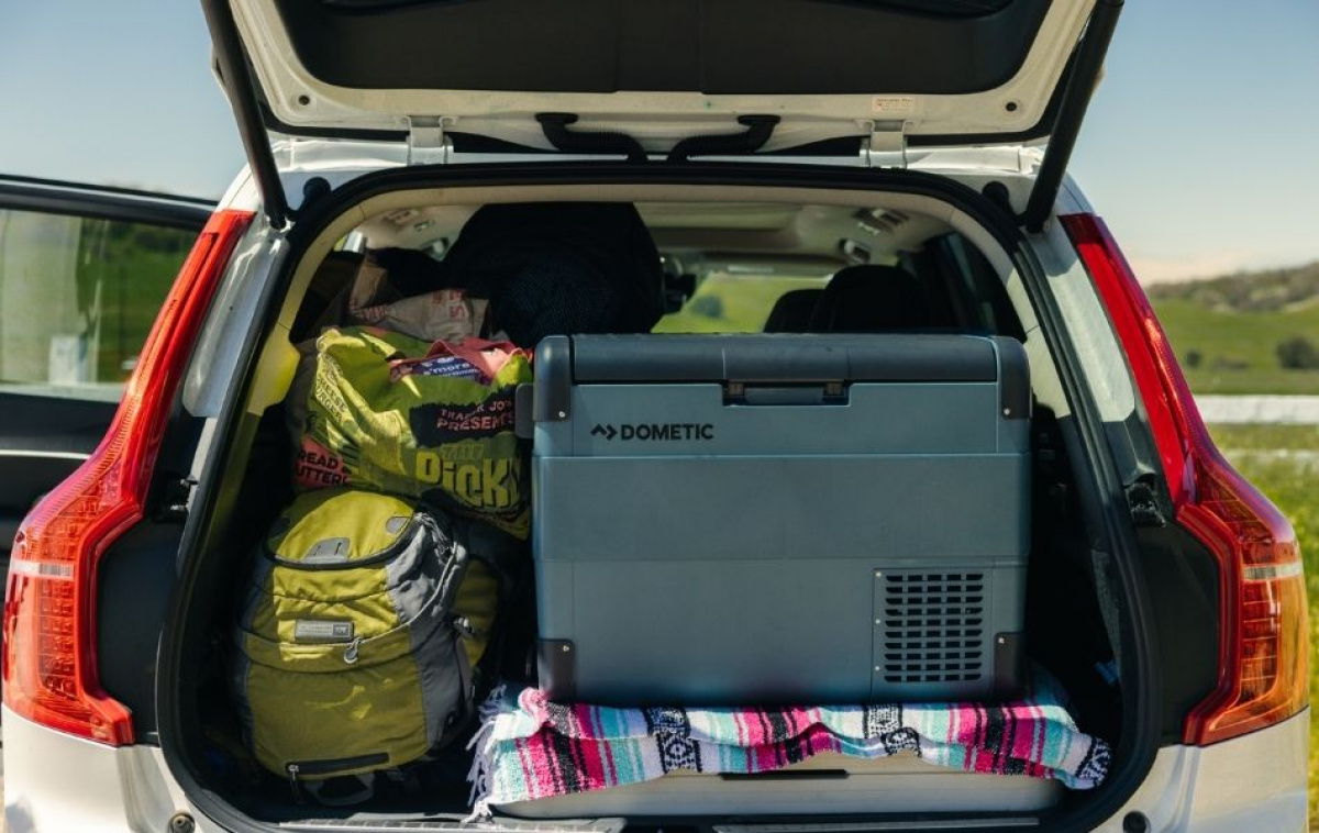 Dometic Kompressor-kjøleboks CFX2 57L i gruppen Campingvogn & Bobilt / Varme, Kulde & Ventilasjon / Kjøleskap & Kjølebokser / Kjølebokser hos Campmarket (83789)