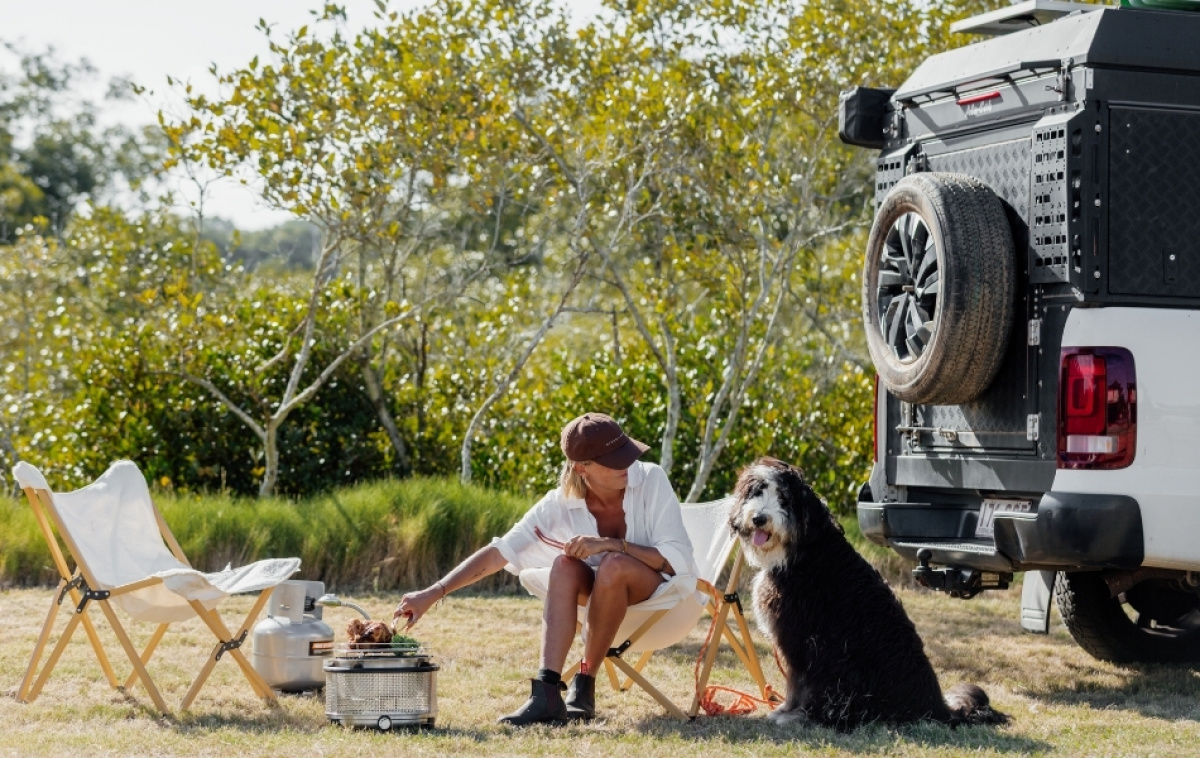 Cobb Premier+ Gas Deluxe 30mbar i gruppen Husholdning & Kjøkken / Griller / Gassgrill hos Campmarket (83959)