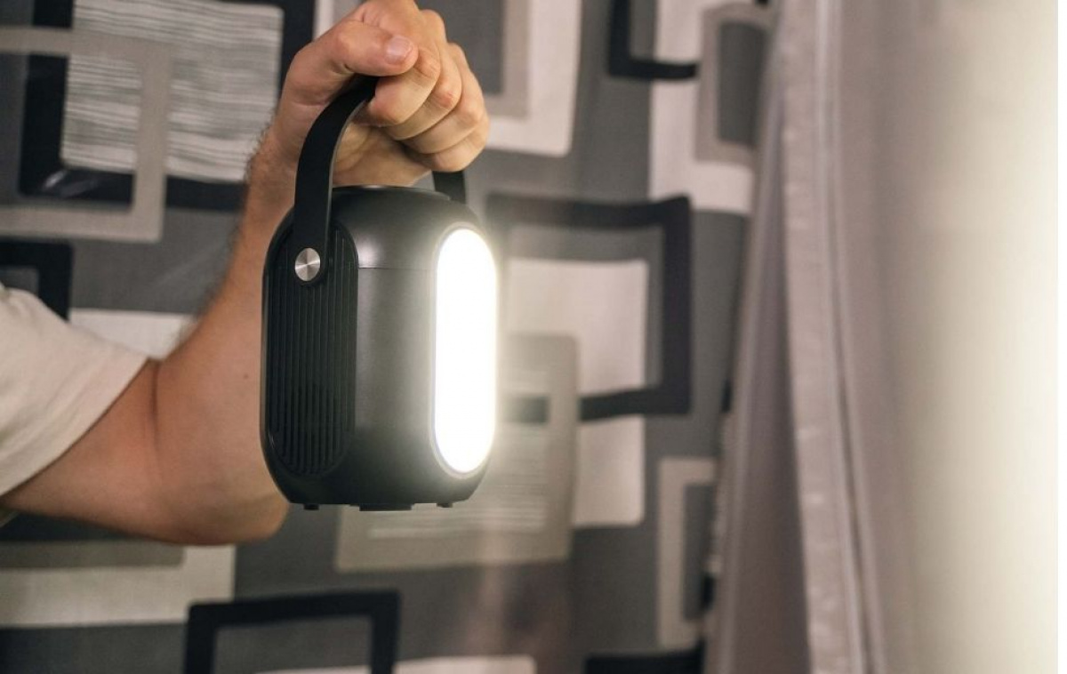 Aqiila Powerbird Mini Powerstation S140 i gruppen Campingvogn & Bobilt / Elektronikk / Elsentraler & Elverk / Strømgenerator hos Campmarket (83990)