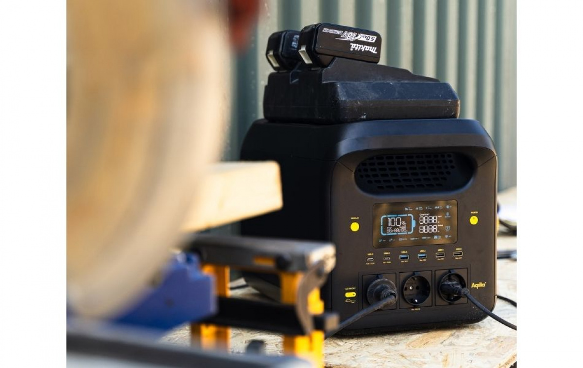 Aqiila Powerbird Powerstation S1800V2 i gruppen Campingvogn & Bobilt / Elektronikk / Elsentraler & Elverk / Strømgenerator hos Campmarket (83998)