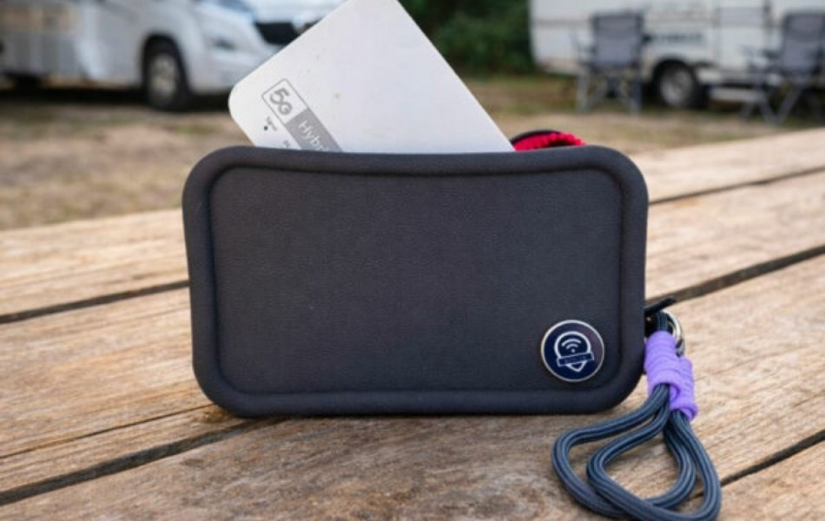Hybrid Traveller Veske i gruppen Campingvogn & Bobilt / Elektronikk / Internett & WiFi hos Campmarket (84424)