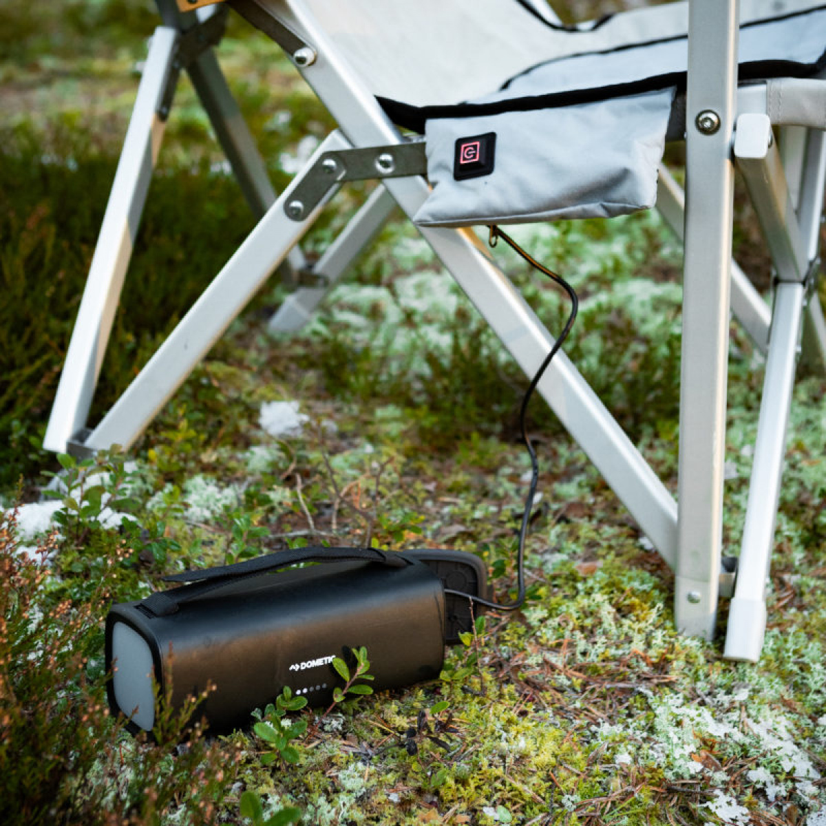 Dometic Camp Varmepute 12 V i gruppen Campingmøbler / Campingstoler / Tilbehør campingstoler hos Campmarket (84685)
