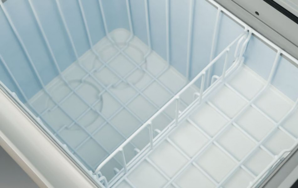 Dometic Kjøleboks CFF 35 i gruppen Campingvogn & Bobilt / Varme, Kulde & Ventilasjon / Kjøleskap & Kjølebokser / Kjølebokser hos Campmarket (84870)
