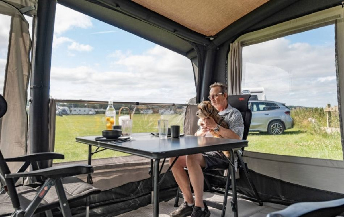 Telta Estate 390 i gruppen Fortelt & Markiser hos Campmarket (84930)
